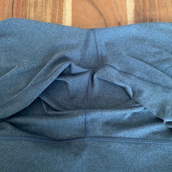 Aerie Chill Play Move Light Grey Leggings Size S - Picture 6 of 6